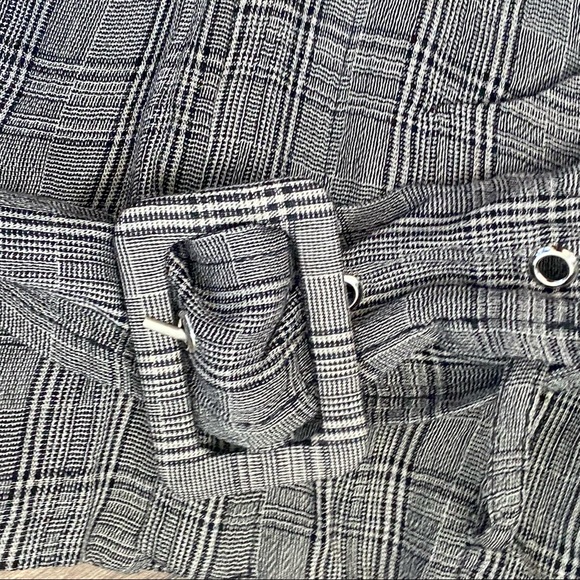 Misslola plaid mini skirt with belt - Picture 5 of 5